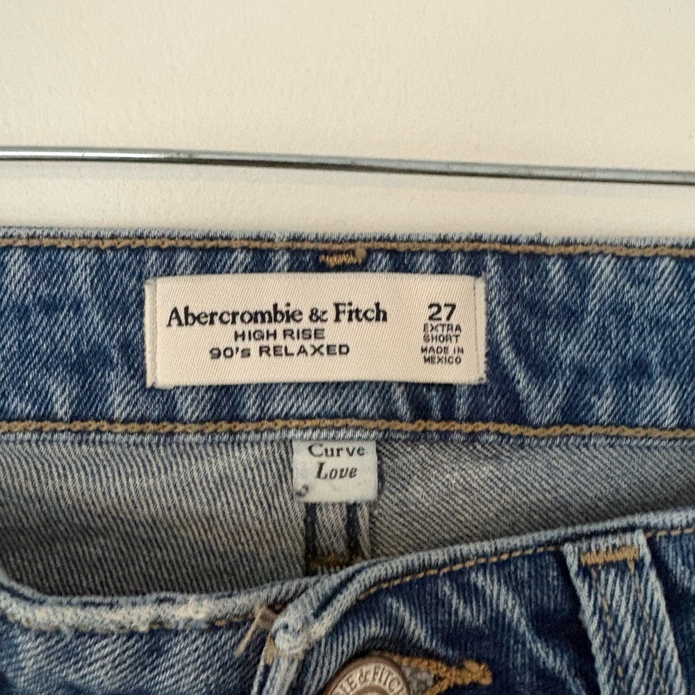 Abercrombie & Fitch Mid-Blue Straight Leg Jeans with Raw Hem - Picture 2 of 3